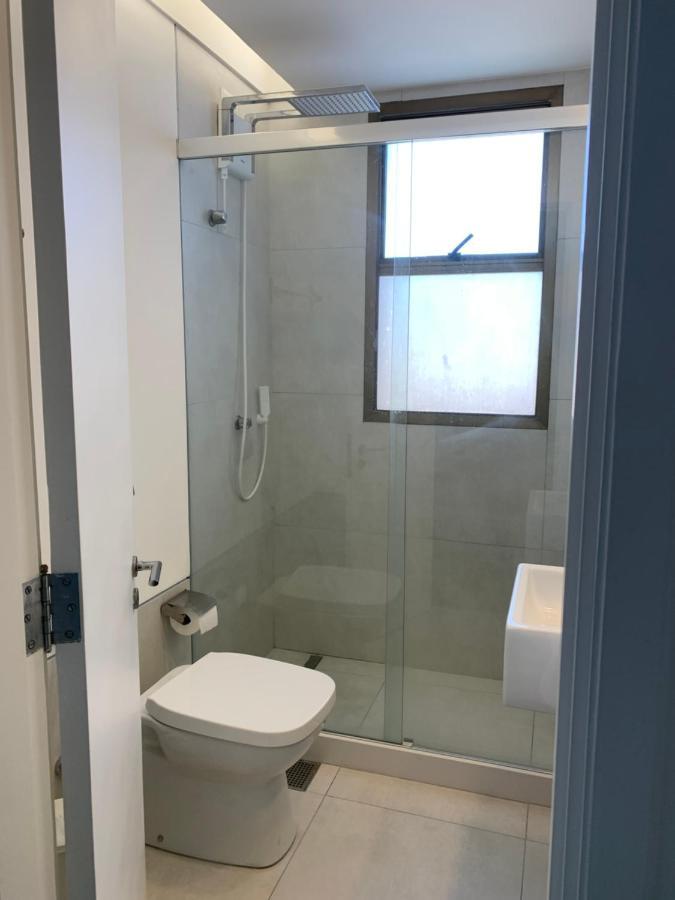 Flat Com 65 Metros; Sala; Duas Suites; Cozinha Recem-Reformado ريو دي جانيرو المظهر الخارجي الصورة